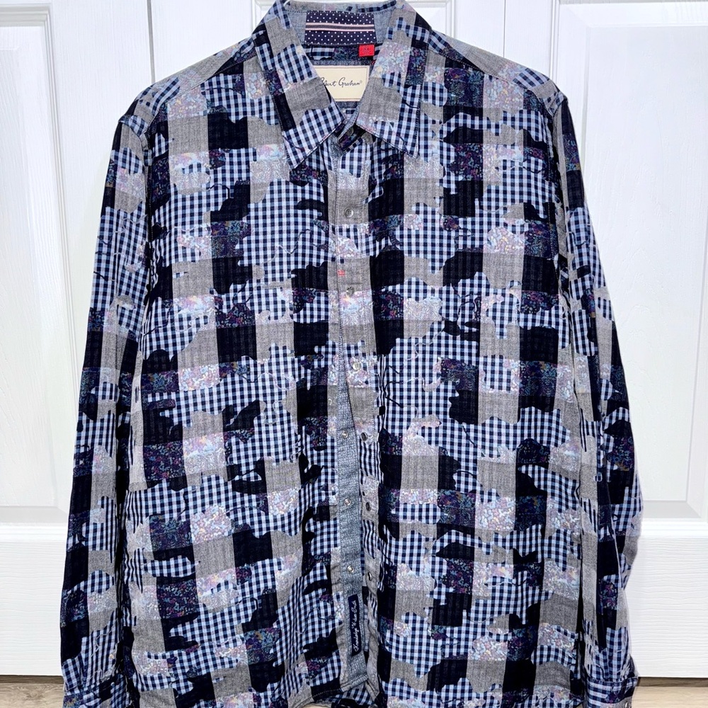Robert Graham Blue and Gray Button Down Dress Shirt